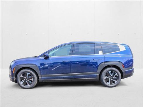 New 2026 Hyundai Ioniq 9 SE image 8