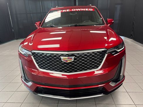 Used 2025 Cadillac XT6 Premium Luxury AWD/4WD image 11