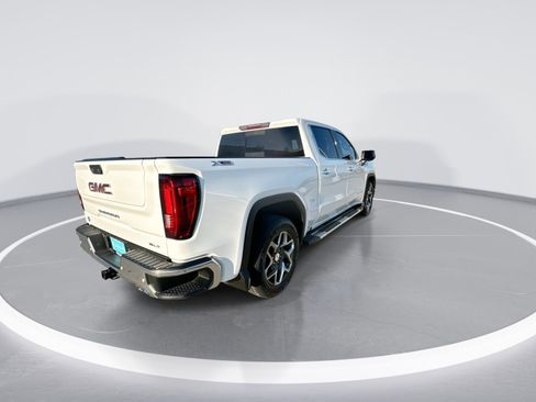 Used 2022 GMC Sierra 1500 SLT w/ SLT Premium Plus Package image 8