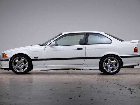 Used 1996 BMW M3 Coupe image 26