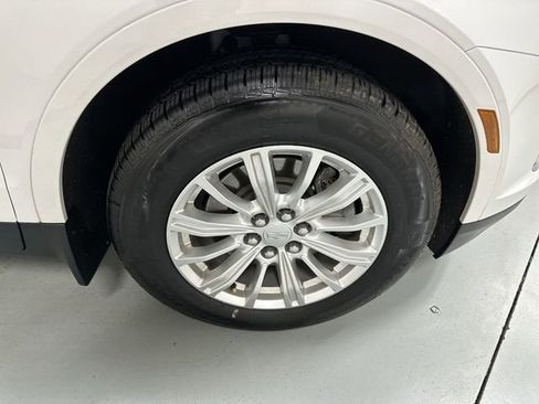 Used 2018 Cadillac XT5 Base image 19