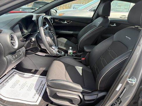 Used 2023 Kia Forte GT-Line w/ GT-Line Premium Package FWD image 18