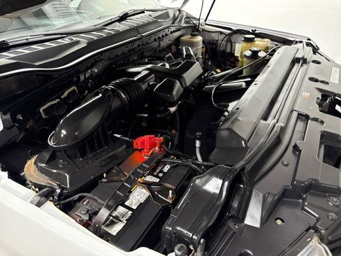Used 2017 Ford F350 XL w/ Power Equipment Group image 33