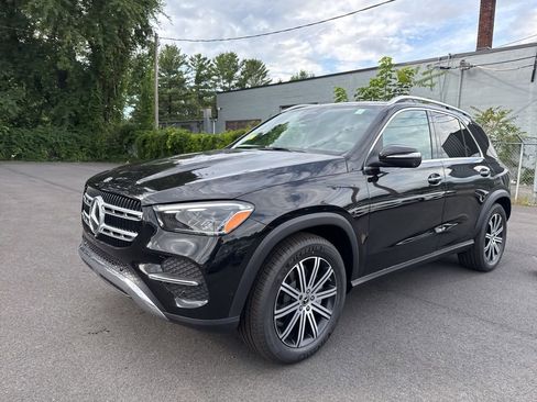 New 2026 Mercedes-Benz GLE 350 4MATIC image 3