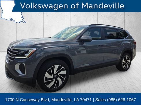 Used 2026 Volkswagen Atlas SE FWD image 1