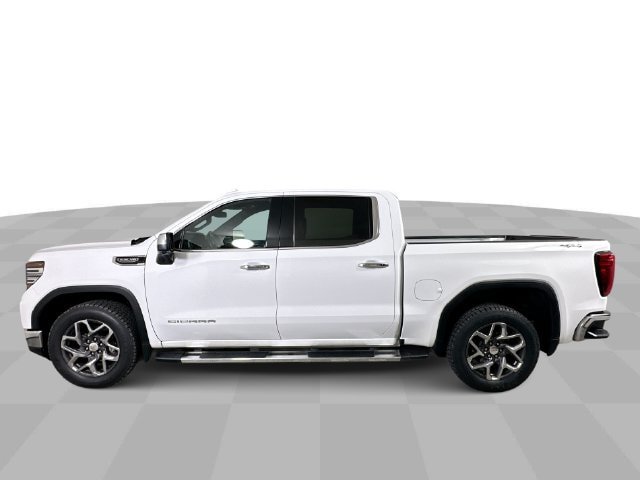 Used 2023 GMC Sierra 1500 SLT w/ SLT Premium Package AWD/4WD image 5