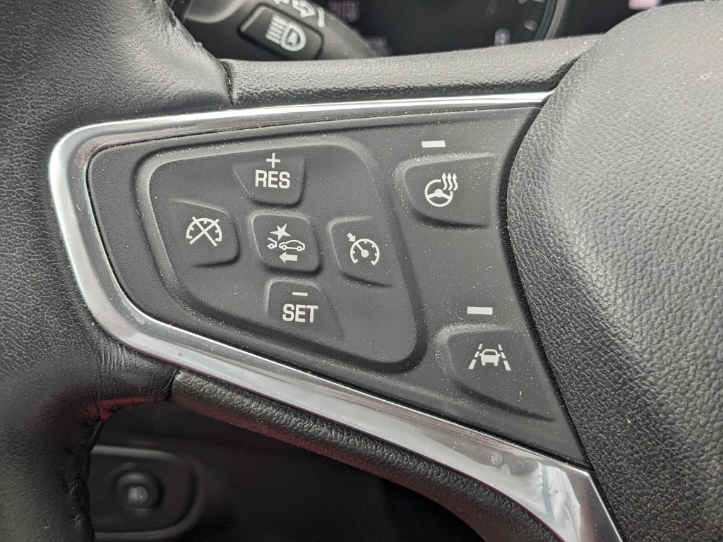 Used 2022 Chevrolet Equinox Premier AWD/4WD image 27