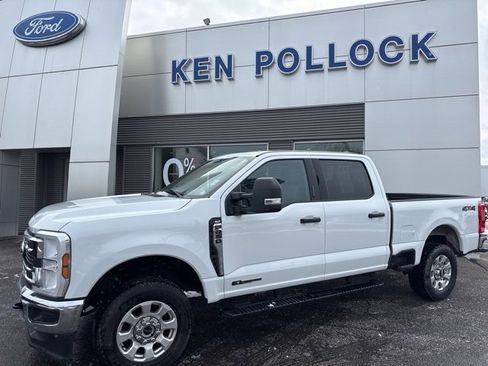 Used 2024 Ford F250 XLT image 2