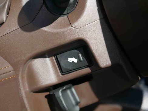 New 2026 RAM 2500 Limited image 37