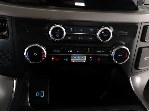 Used 2024 Ford F150 Lightning XLT AWD/4WD image 10