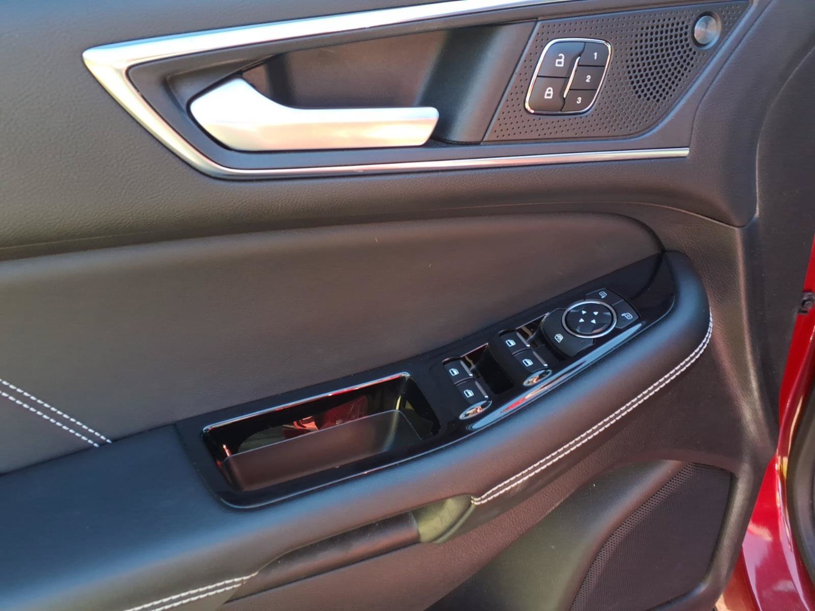 Used 2020 Ford Edge ST w/ Equipment Group 401A AWD/4WD image 15