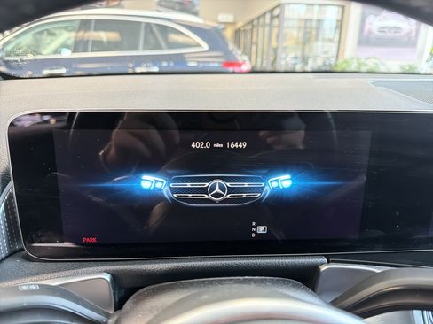 Certified 2023 Mercedes-Benz GLB 250 4MATIC image 17