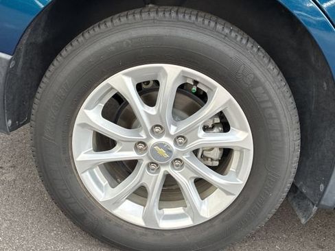 Used 2019 Chevrolet Equinox LT FWD image 27