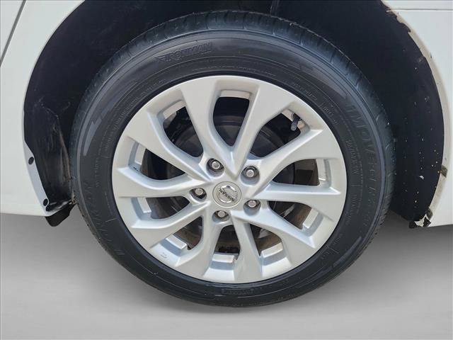 Used 2019 Nissan Sentra S w/ Appearance Package FWD image 12