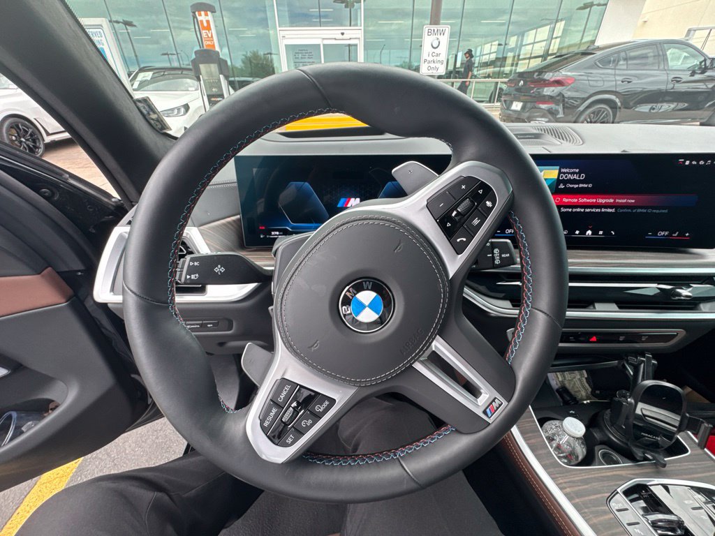 Certified 2026 BMW X5 M60i AWD/4WD image 8