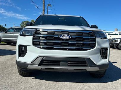 New 2027 Ford Explorer Active w/ Active Comfort Package