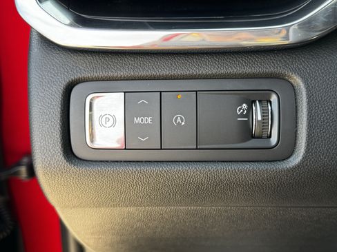 New 2026 GMC Acadia Elevation w/ Elevation Premium Package FWD image 18