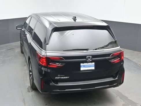 Certified 2025 Honda Odyssey EX-L image 37