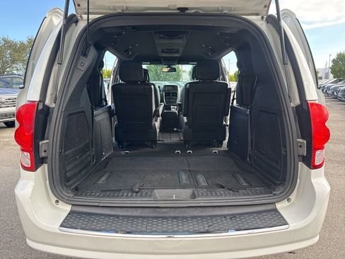 Used 2018 Dodge Grand Caravan GT image 10