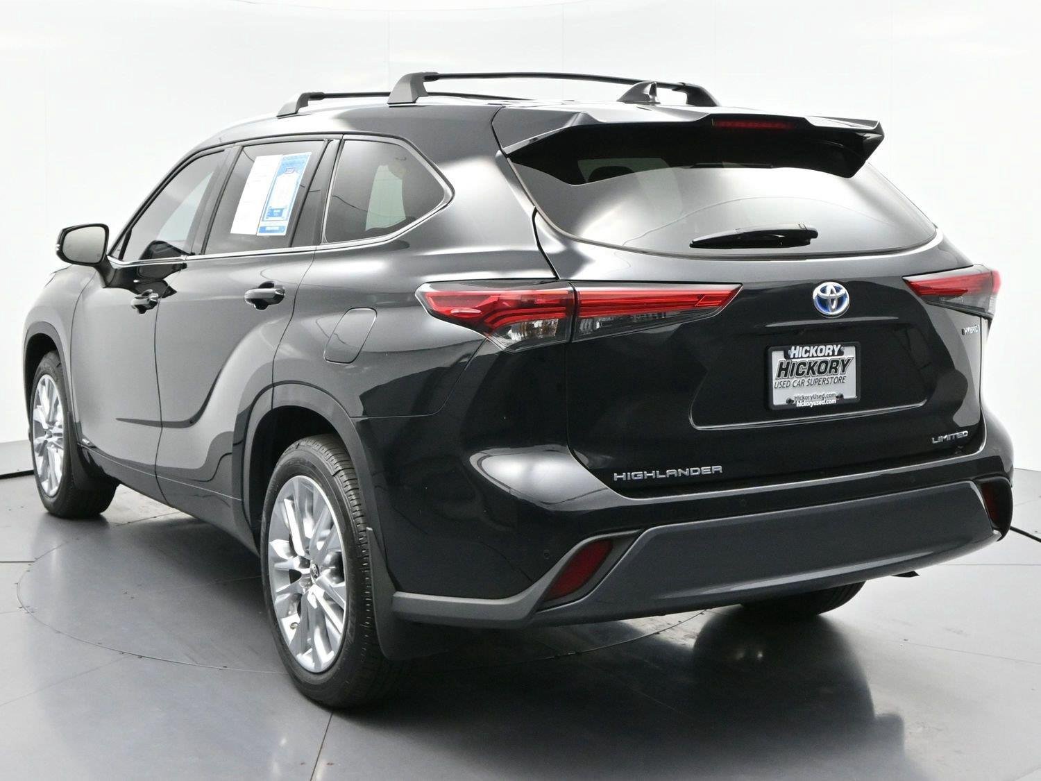 Used 2023 Toyota Highlander Limited AWD/4WD image 6