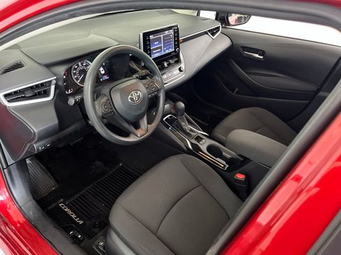 Used 2021 Toyota Corolla LE FWD image 24