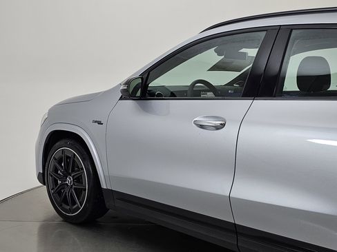 New 2026 Mercedes-Benz GLA 35 AMG 4MATIC image 6