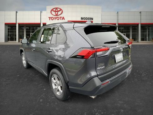 Certified 2023 Toyota RAV4 XLE w/ Convenience Package FWD image 6