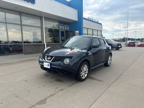 Used 2014 Nissan Juke SV AWD/4WD image 1
