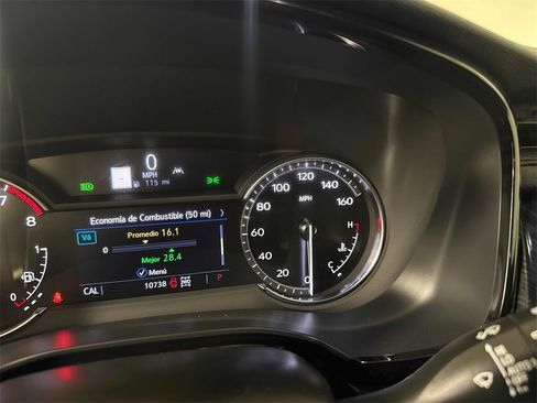 Used 2023 Cadillac XT6 Premium Luxury image 20