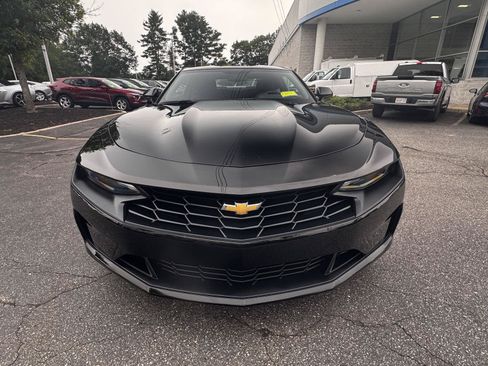 Certified 2019 Chevrolet Camaro LT RWD image 2