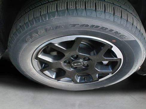 Certified 2025 Honda Pilot EX-L image 7