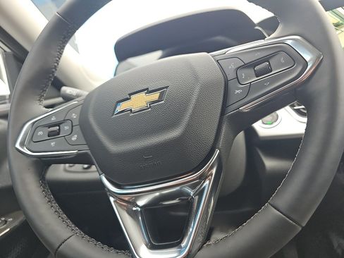 New 2026 Chevrolet Trax LT w/ Driver Confidence Package FWD image 16