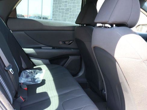 New 2026 Hyundai Elantra Sport FWD image 17