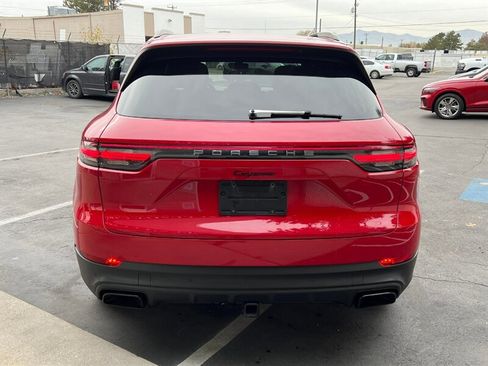 Used 2021 Porsche Cayenne image 6