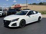 Used 2024 Nissan Altima 2.5 SR image 3