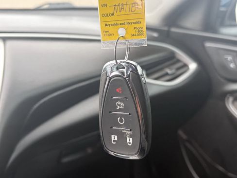 Used 2022 Chevrolet Malibu LT w/ Leather Package image 27