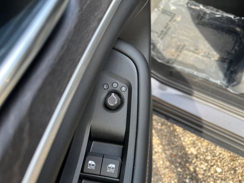 New 2025 Jeep Grand Cherokee Limited w/ Black Appearance Package image 52