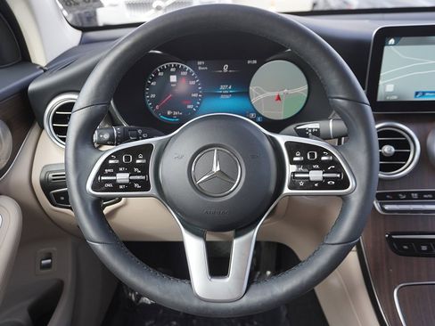 Used 2021 Mercedes-Benz GLC 300 4MATIC image 44