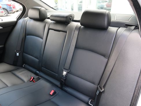 Used 2015 BMW 528i Sedan RWD image 29