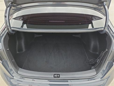 Used 2023 Toyota Corolla LE image 22