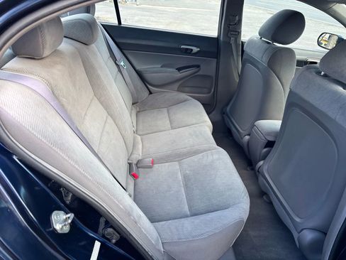 Used 2010 Honda Civic LX image 17