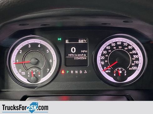 Used 2018 RAM 1500 Classic SLT image 15