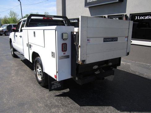 Used 2019 Chevrolet Silverado 2500 W/T w/ WT Convenience Package AWD/4WD image 3