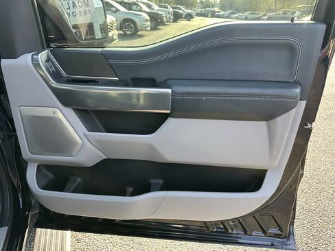 Used 2023 Ford F150 Limited image 21