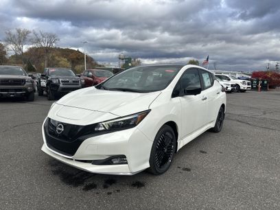 New 2025 Nissan Leaf SV Plus