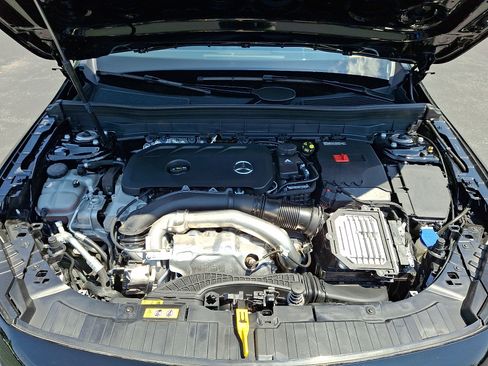 Used 2026 Mercedes-Benz GLB 250 4MATIC image 29