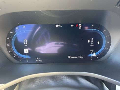 Used 2025 Volvo XC60 B5 Ultra w/ Protection Package Premier image 27