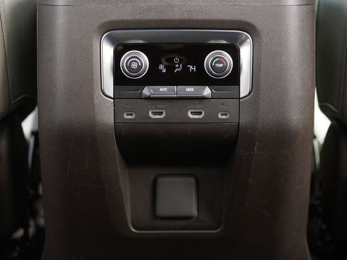 Used 2021 Chevrolet Suburban LT w/ Rear Media and Nav Package RWD image 12