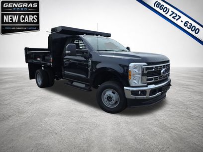 New 2025 Ford F350 XL w/ XL Chrome Package