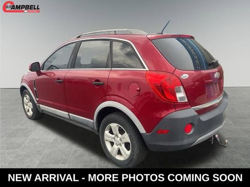 Used 2014 Chevrolet Captiva Sport LS image 3
